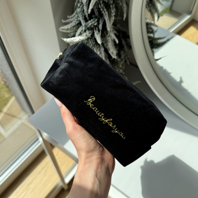 Косметичка прямокутна «Чорна»